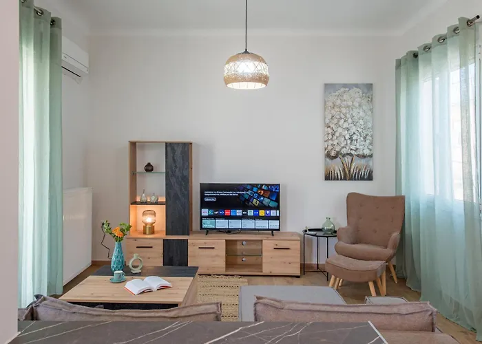 Acropolis View Apt In Koukaki